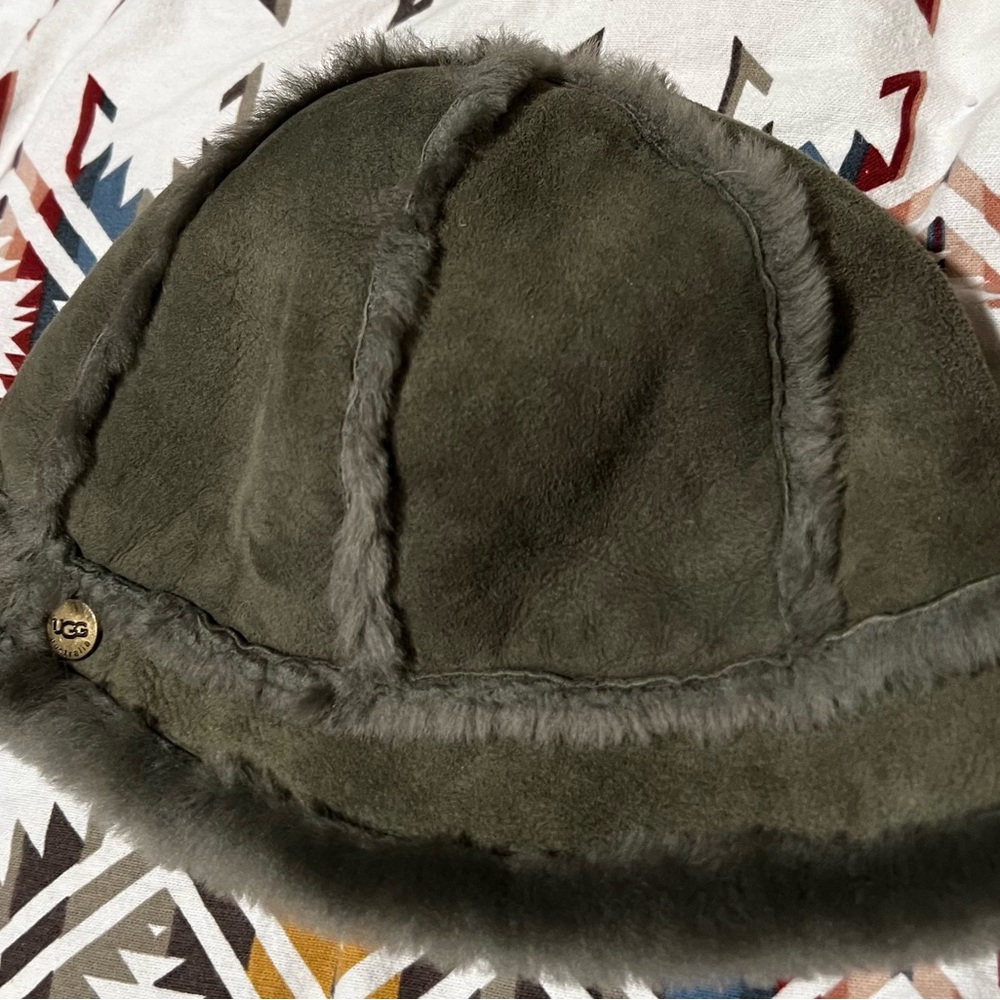 Stylish Olive Green natural Fur Hat - Picture 4 of 16